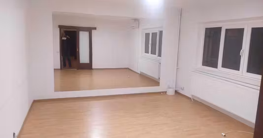 Apartament Tineretului