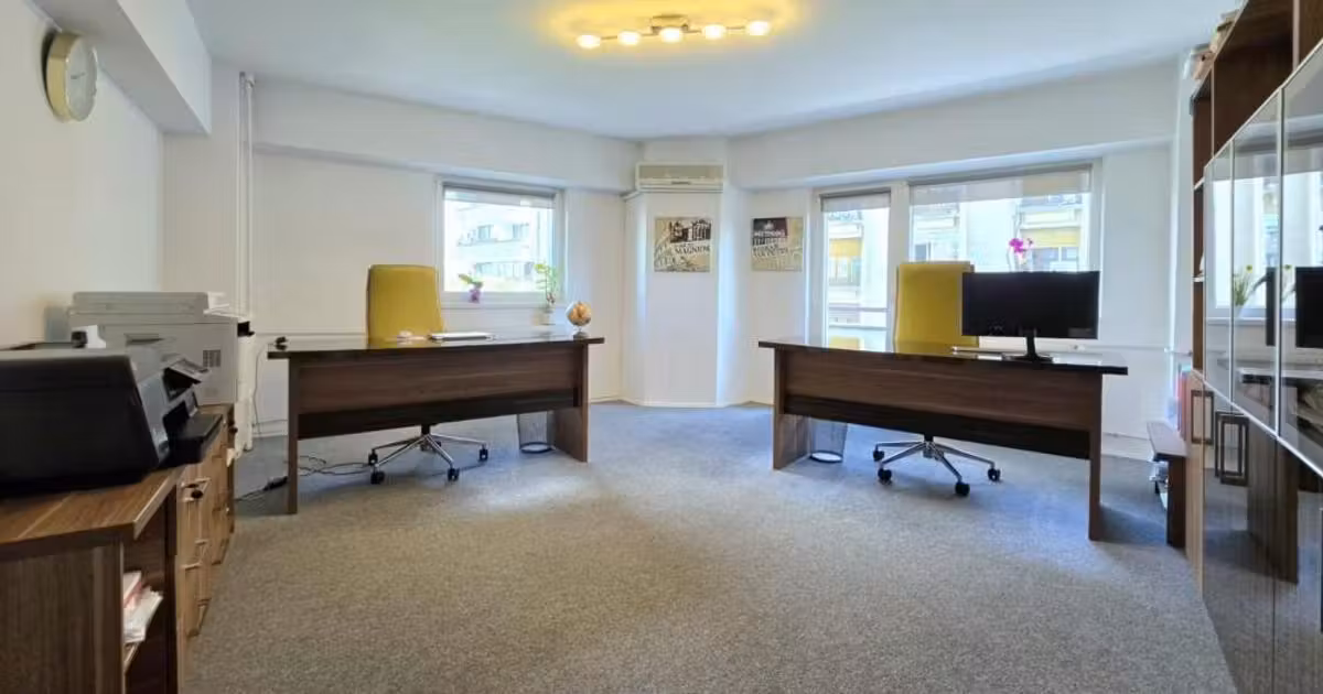Apartament de vânzare cu 4 camere, mobilat în zona Universitate, Ultracentral