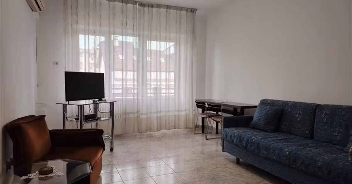 Apartament de vânzare cu 2 camere în zona Ultracentral, Ploiești