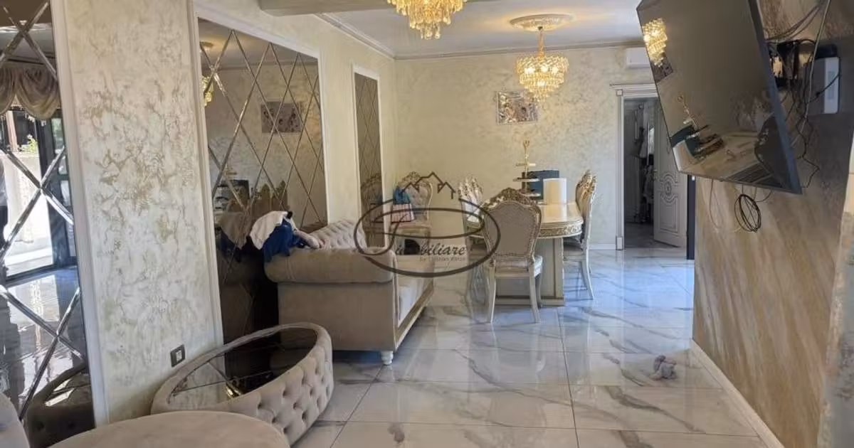 Casă individuală de vânzare cu 3 camere în zona 1 Mai, Sector 1