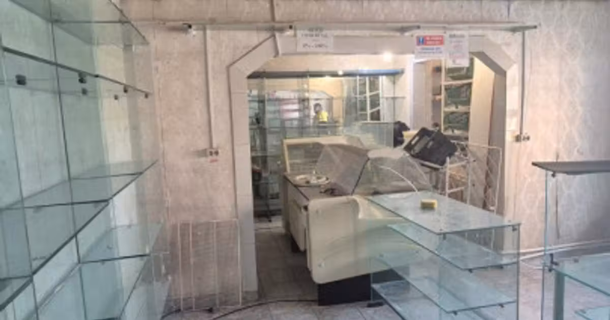 Spațiu comercial de vânzare de 38.00 mp, în zona Km 4-5, Constanța
