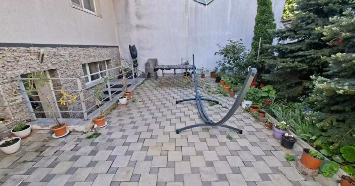 Apartament de vânzare cu 3 camere, mobilat în zona Bucureștii Noi, Sector 1