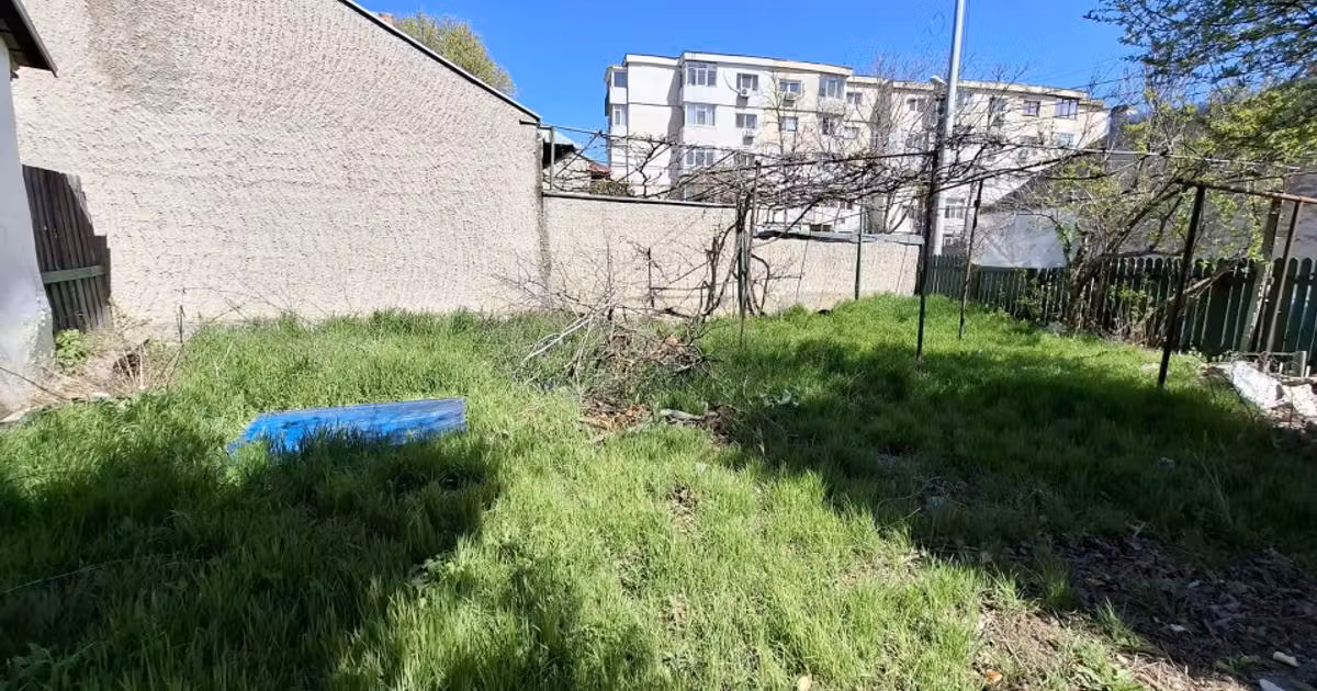 Teren Construcții intravilan de vânzare de 400 mp, în zona Dacia, Constanța