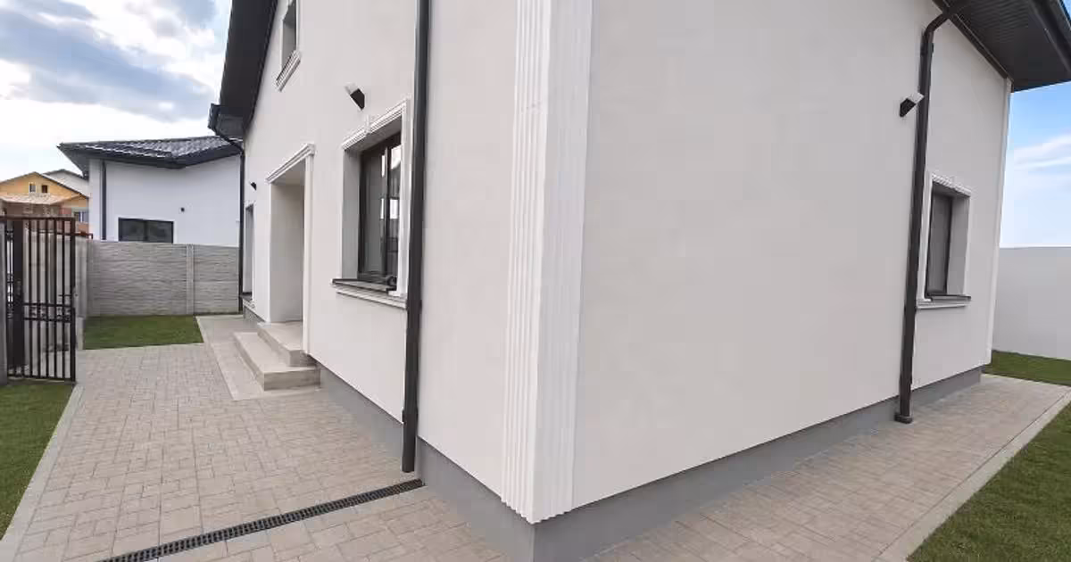 Casă de vânzare cu 4 camere în zona Alexandriei, Sector 5