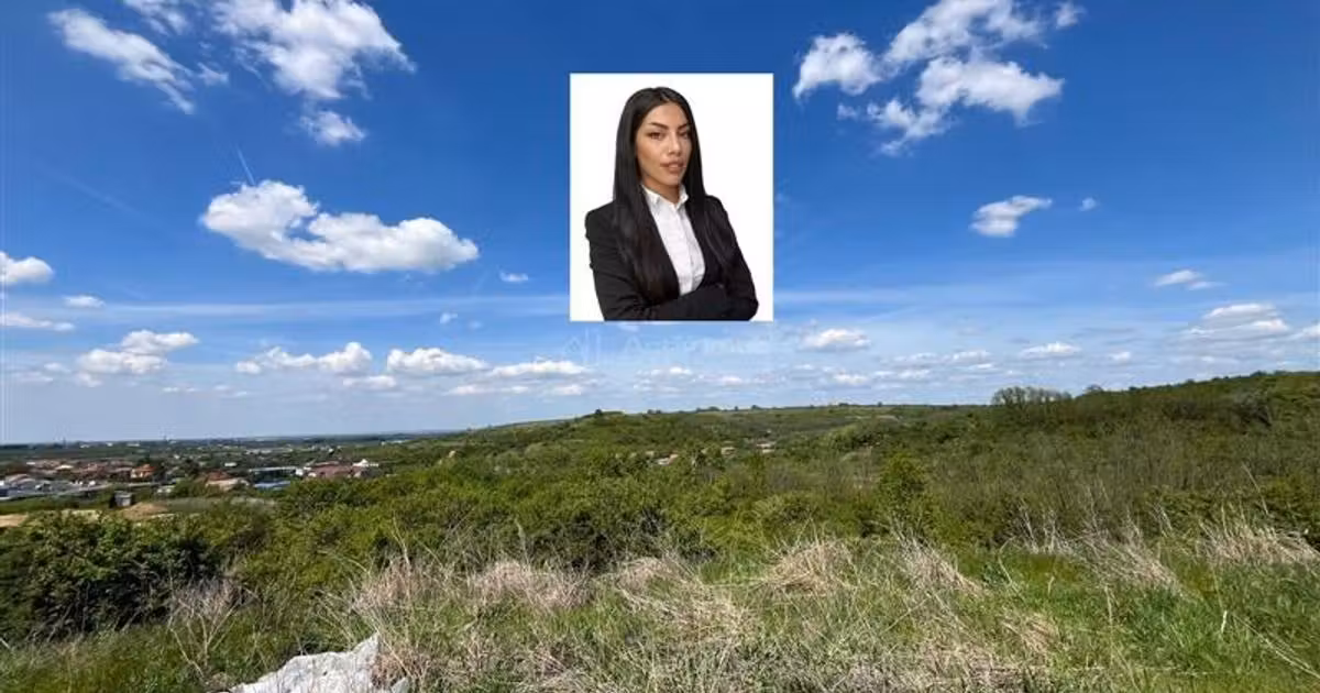Teren Construcții extravilan de vânzare de 8200 mp, în Lugoj