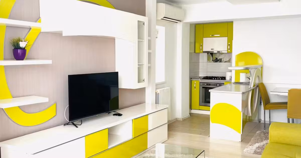 Apartament de vânzare cu 3 camere, mobilat în zona City Park Mall, Constanța