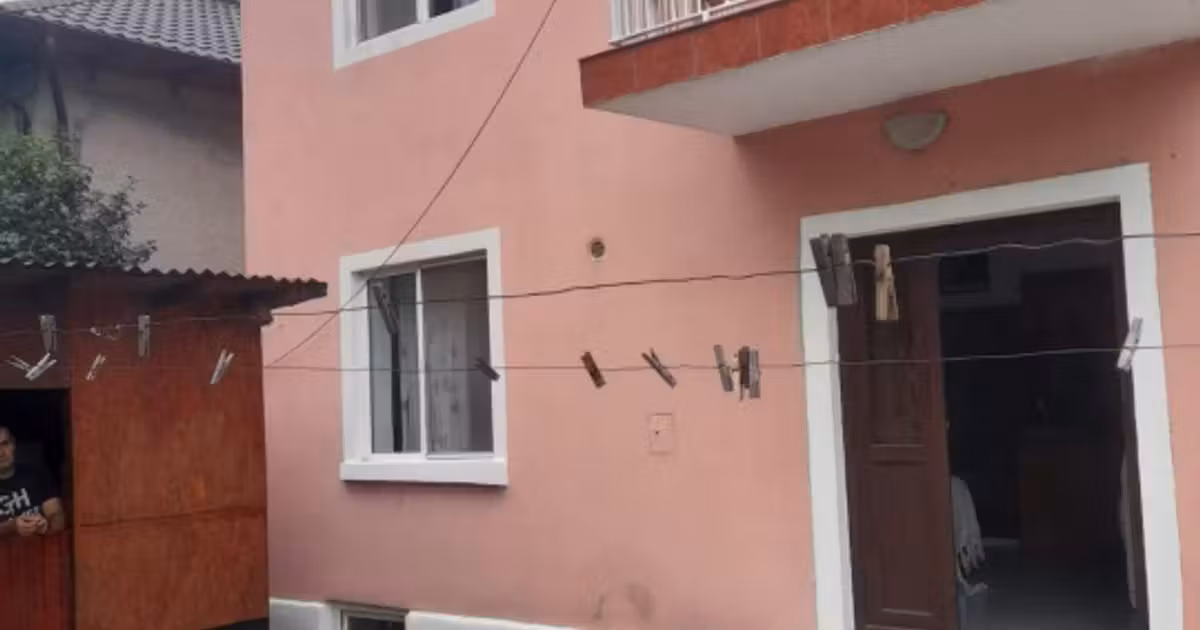 Casă individuală de vânzare cu 5 camere în Eforie Sud