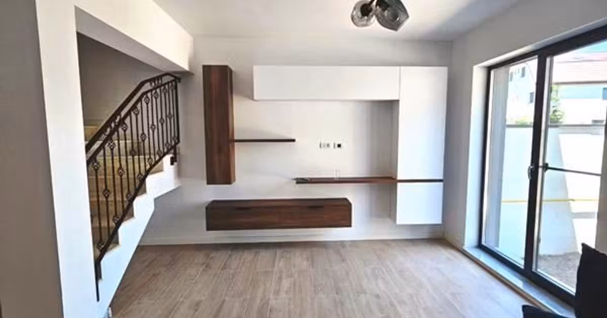 Casă individuală de vânzare cu 4 camere în zona Prelungirea Ghencea, Sector 6