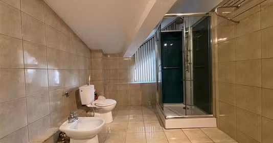 Casă Ultracentral