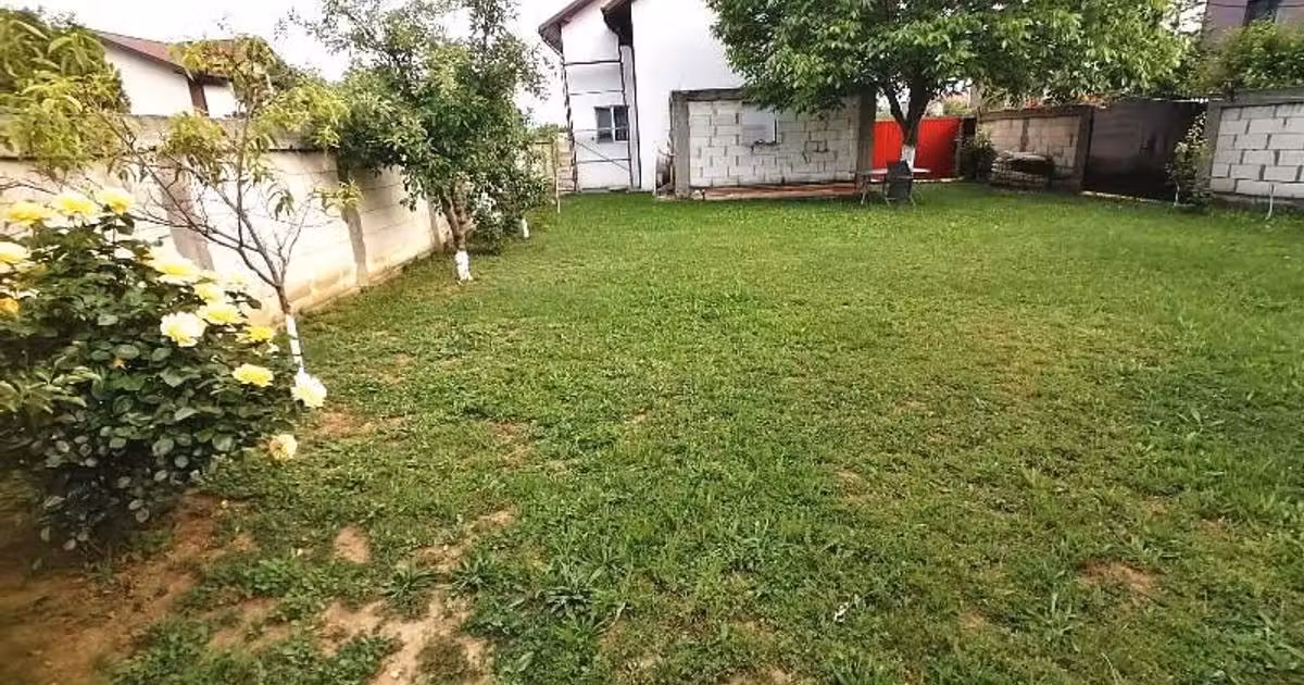 Casă individuală de vânzare cu 7 camere în Bragadiru