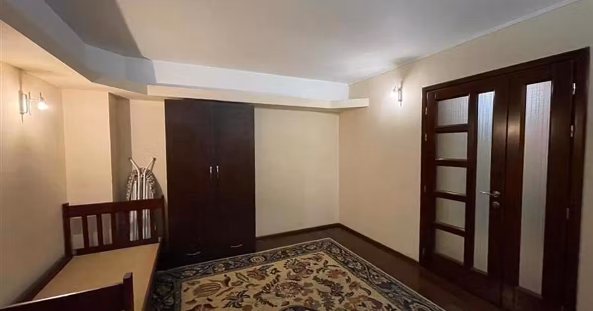 Apartament de vânzare cu 2 camere, mobilat în zona Central, Tulcea