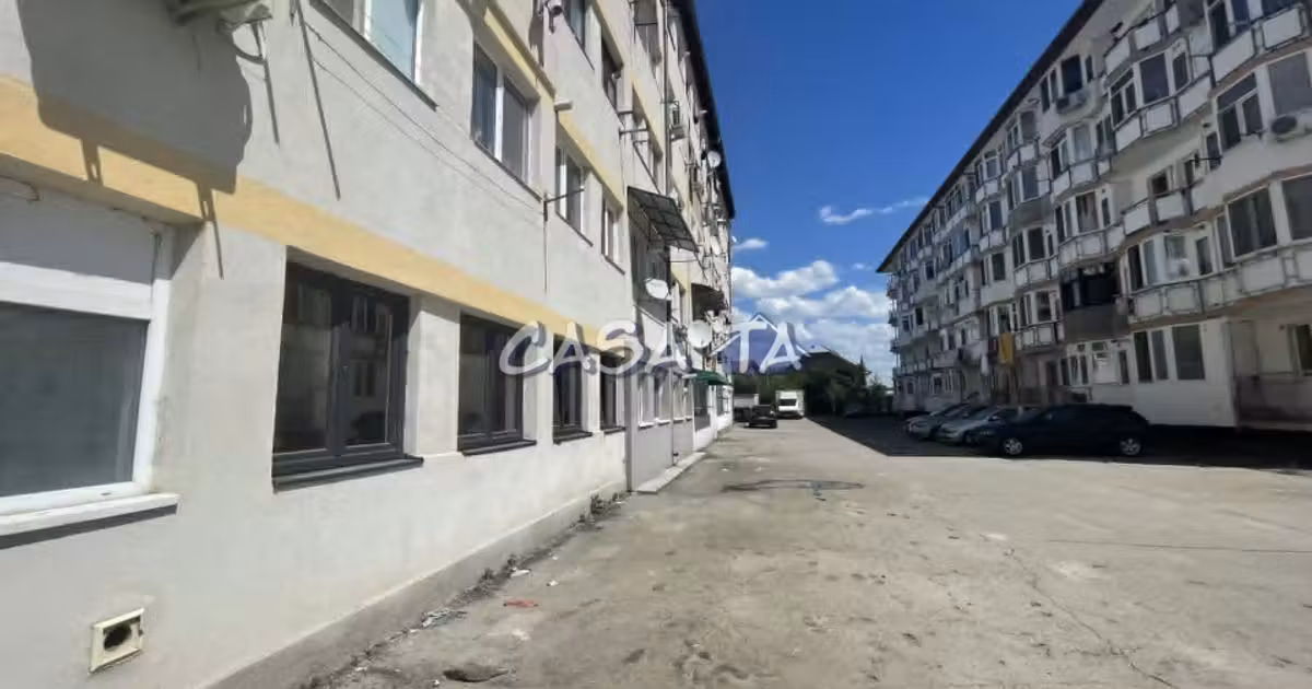 Apartament de vânzare cu 2 camere în zona Artego, Târgu Jiu
