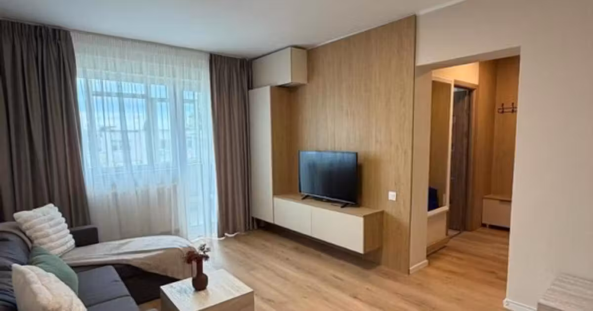 Apartament de vânzare cu 2 camere, mobilat în zona City Park Mall, Constanța