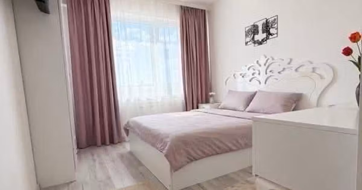 Apartament de vânzare cu 2 camere, mobilat în zona Inel II, Constanța