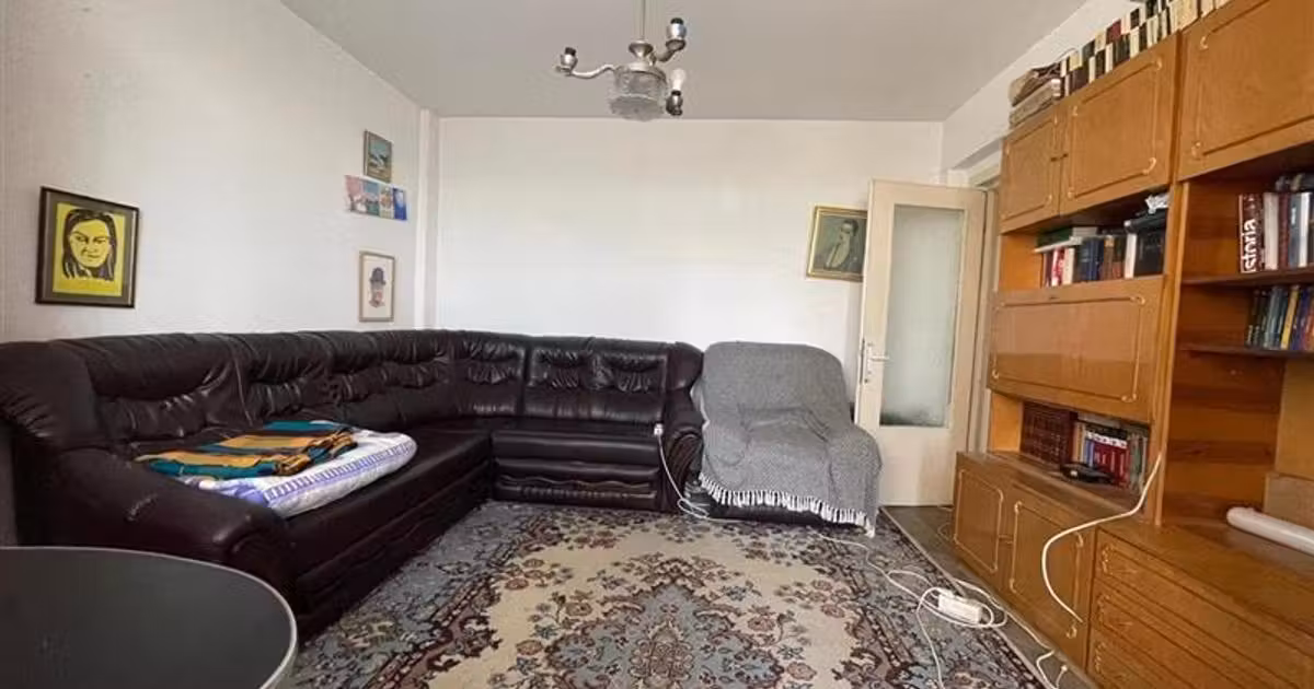 Apartament de vânzare cu 2 camere în zona Central, Tulcea