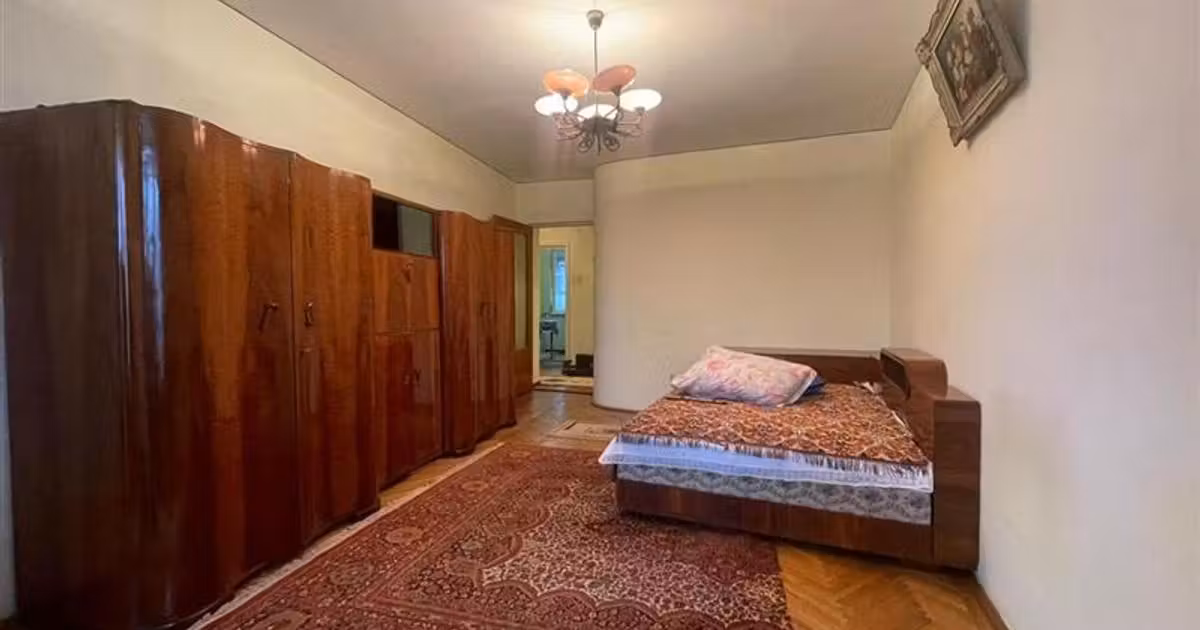 Apartament de vânzare cu 2 camere în zona Ultracentral, Tulcea