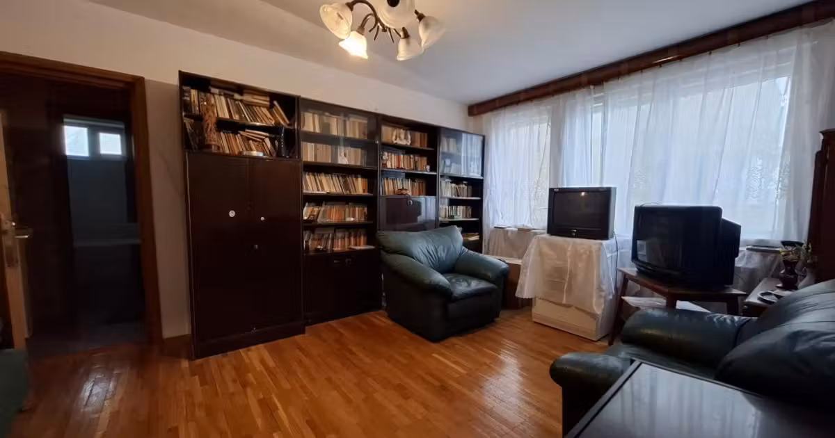 Apartament de vânzare cu 2 camere, mobilat în zona Tomis II, Constanța