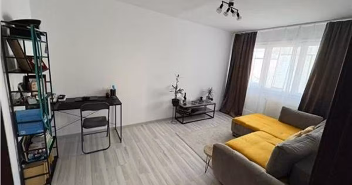 Apartament de vânzare cu 2 camere în zona Milcov, Bacău