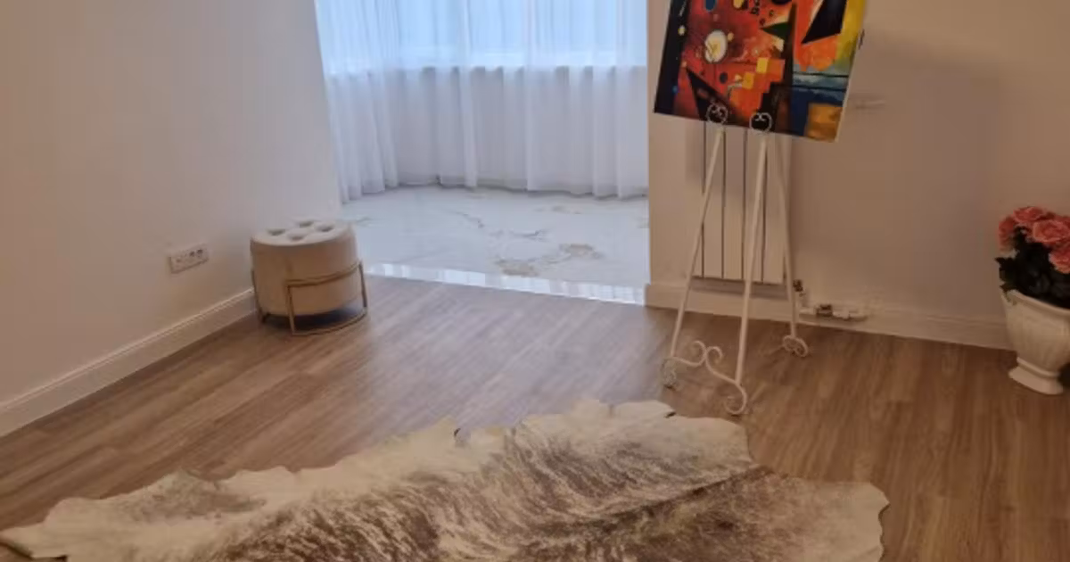 Apartament de vânzare cu 2 camere, mobilat în zona Unirii, Sector 3