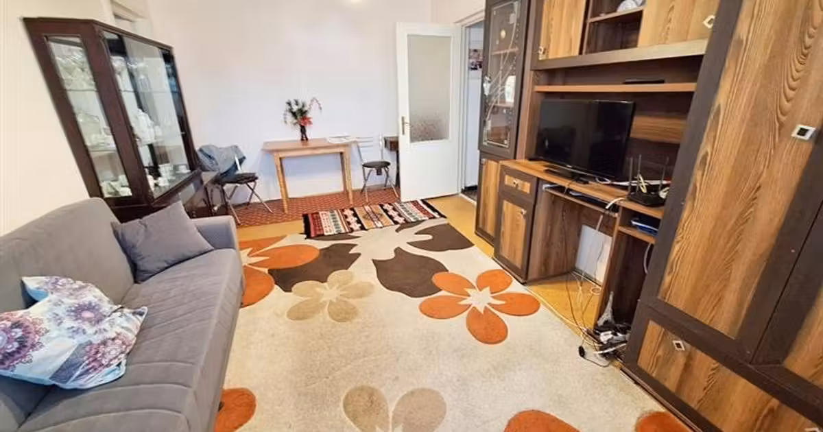 Apartament de vânzare cu 2 camere în zona Narcisa, Bacău