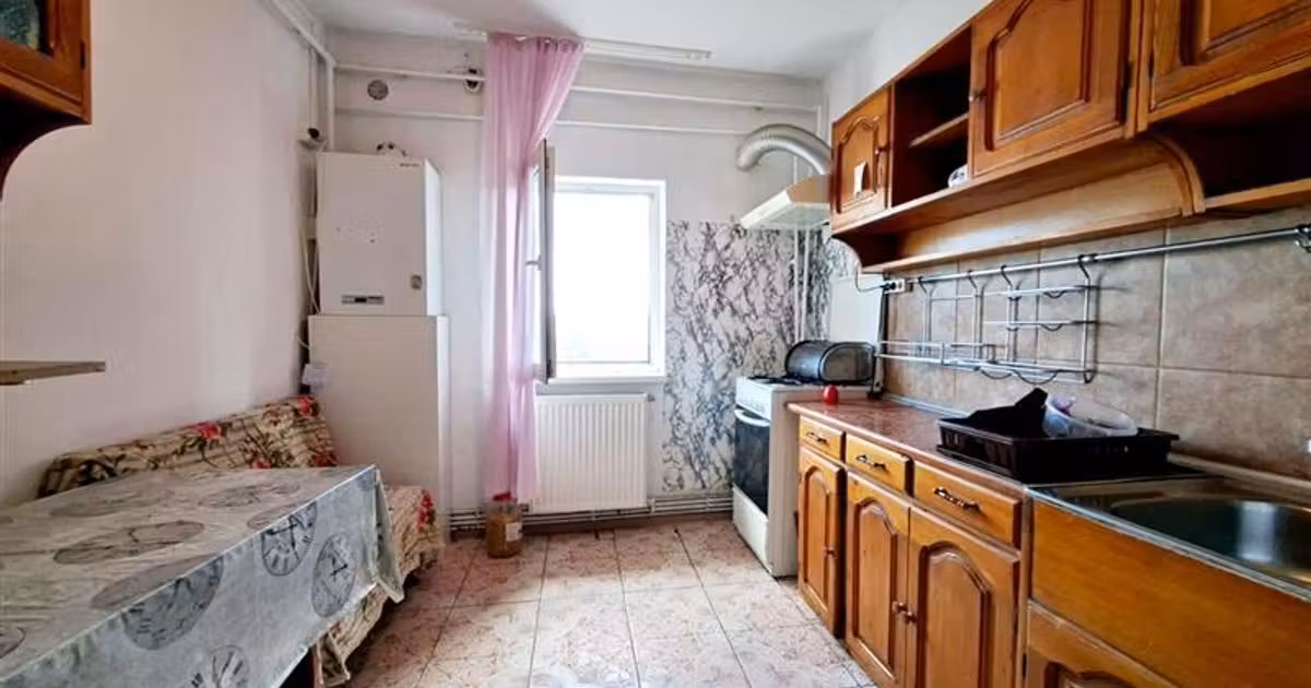 Apartament de vânzare cu 2 camere în zona 9 Mai, Bacău