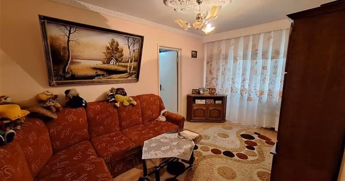 Apartament de vânzare cu 2 camere în zona Milcov, Bacău