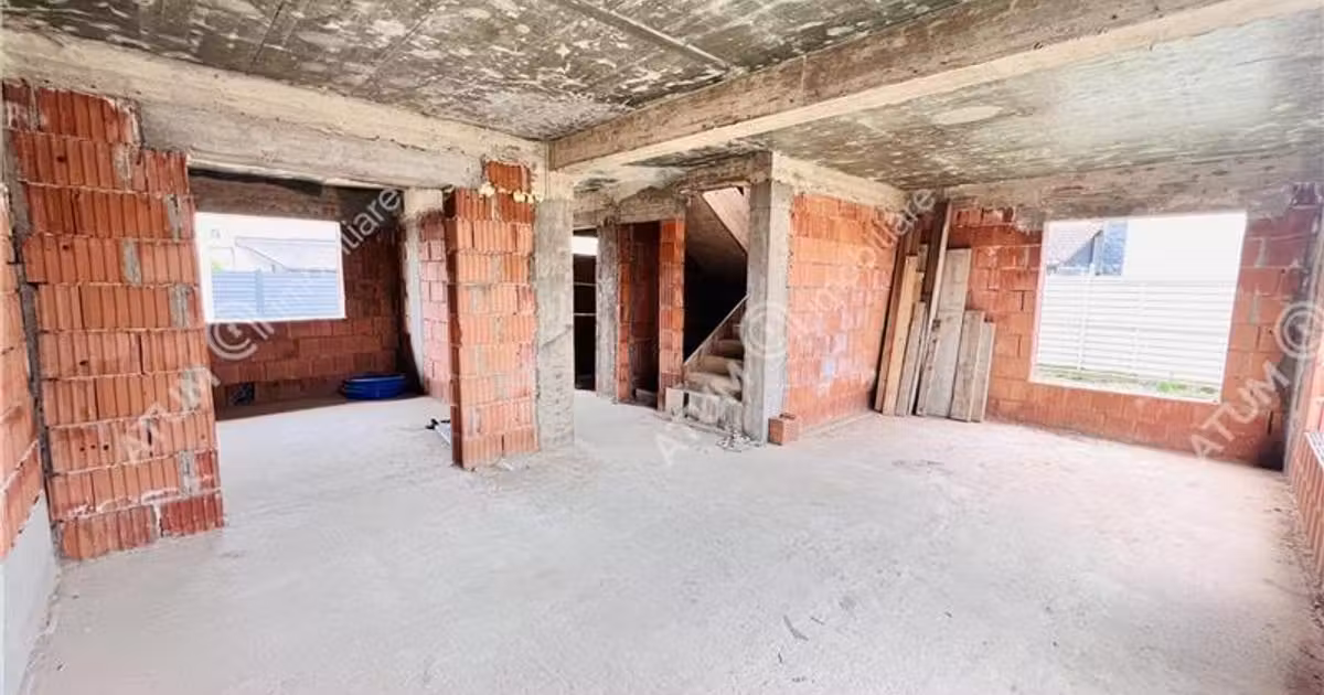 Duplex de vânzare cu 4 camere în Șelimbăr