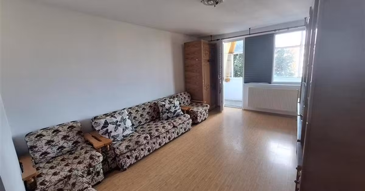 Apartament de vânzare cu 2 camere în zona Narcisa, Bacău