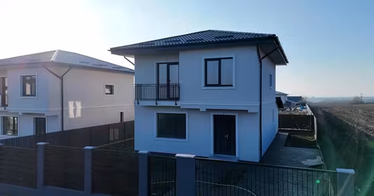 Casă Valea Lupului
