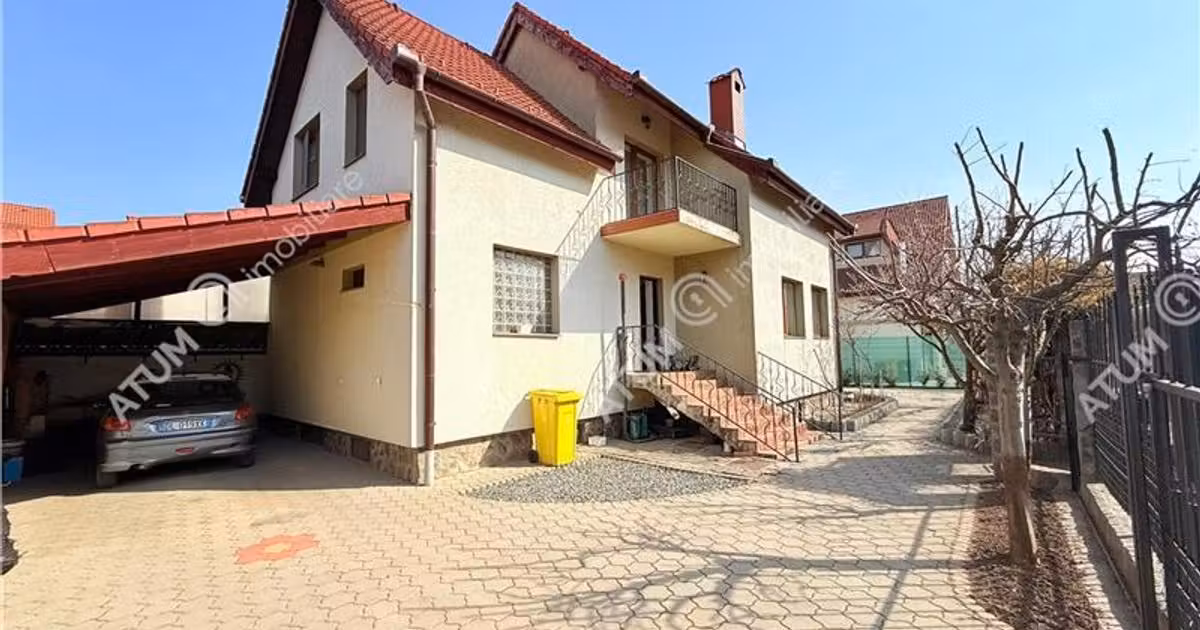 Casă individuală de vânzare cu 5 camere, mobilată în Șelimbăr