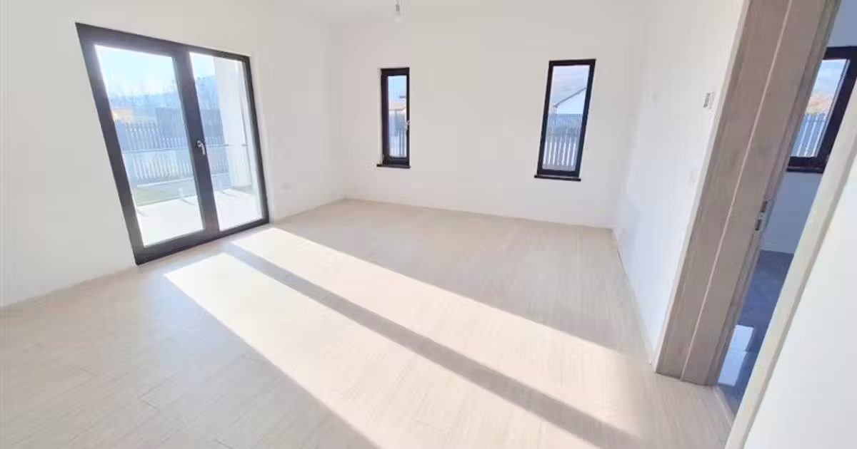 Casă individuală de vânzare cu 3 camere în zona 9 Mai, Bacău