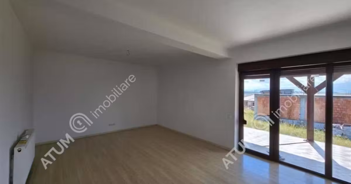 Casă individuală de vânzare cu 5 camere, mobilată în zona Aeroport, Sibiu