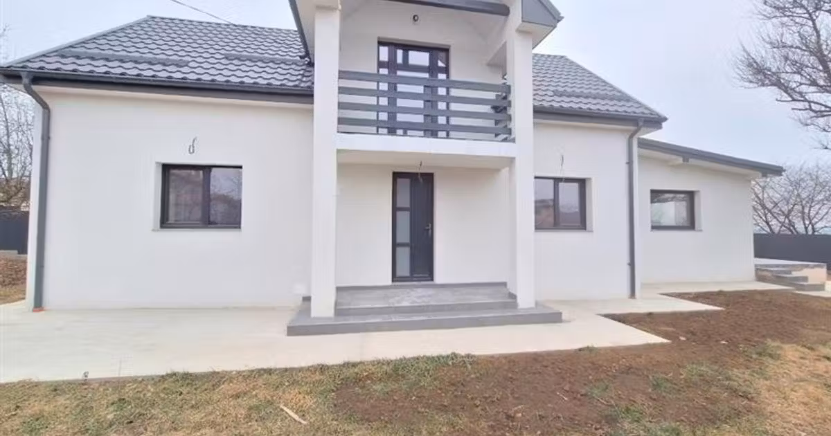 Casă individuală de vânzare cu 5 camere în zona 9 Mai, Bacău