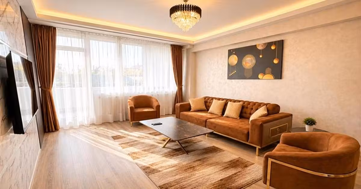 Apartament de vânzare cu 2 camere în zona Tractorul, Brașov