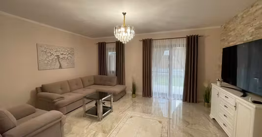 Apartament Florești