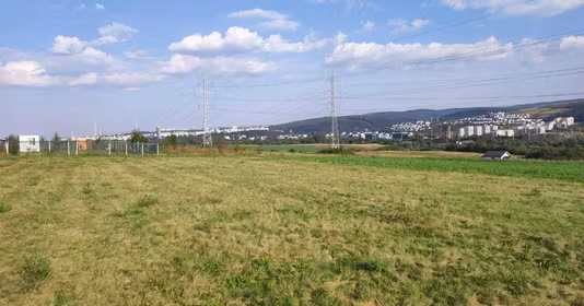 Teren Florești