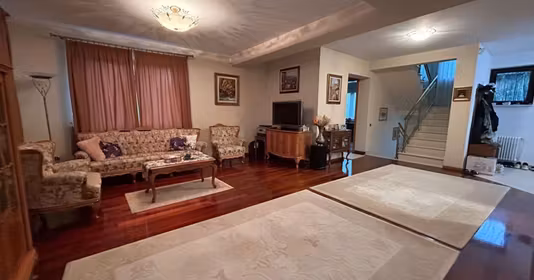 Casă Florești