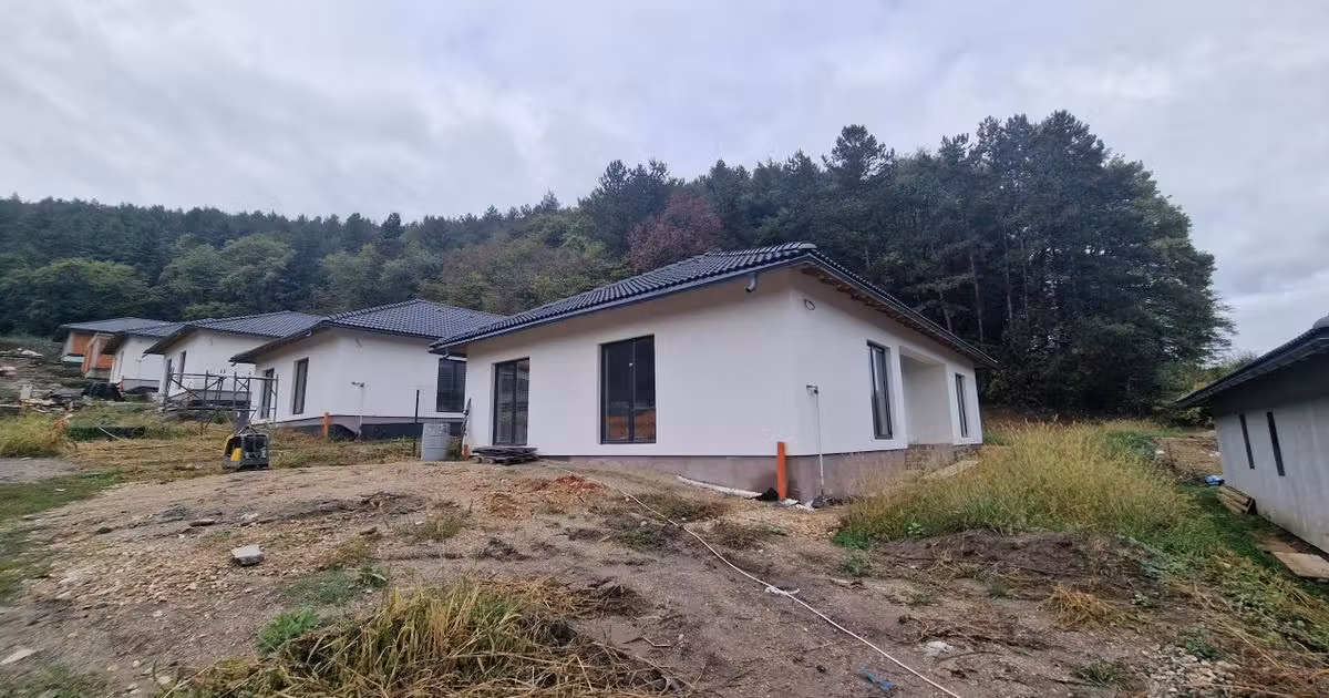 Casă individuală de vânzare cu 4 camere în Popești