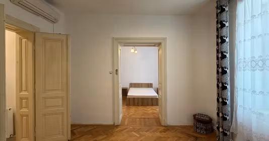 Apartament Cetate
