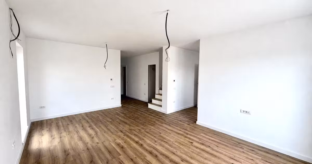 Duplex de vânzare cu 5 camere în Moșnița Nouă