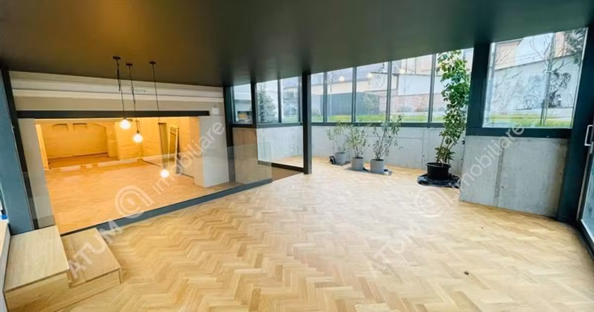 Casă individuală de vânzare cu 11 camere în zona Central, Sibiu