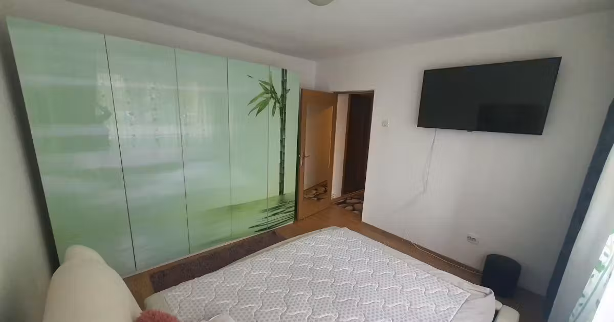 Apartament de vânzare cu 2 camere, mobilat în zona Mănăștur, Cluj-Napoca