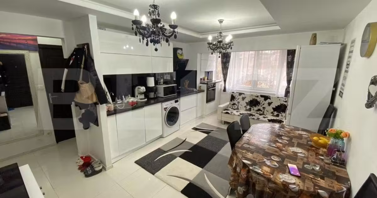 Apartament de vânzare cu 3 camere, mobilat în Baciu