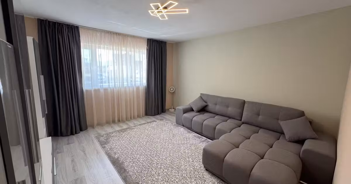Apartament de vânzare cu 2 camere, mobilat în Sânpetru