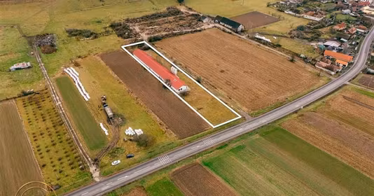 Spațiu comercial Malnaș