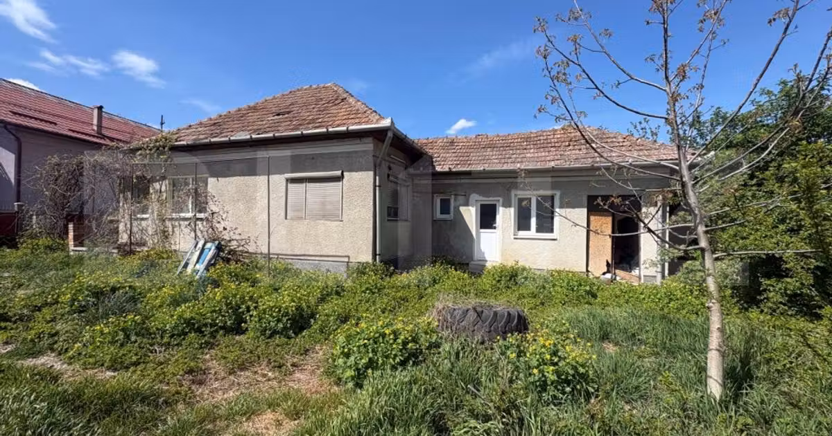 Casă individuală de vânzare cu 2 camere în Apahida