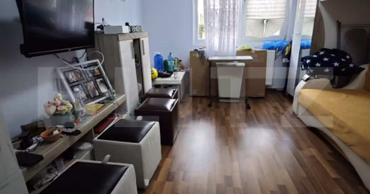 Garsonieră de vânzare, mobilată în zona Uzina 2, Brașov