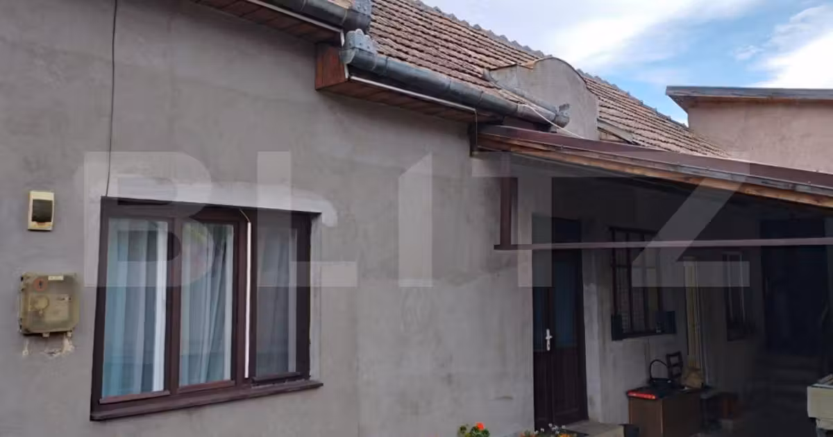 Casă individuală de vânzare cu 4 camere, mobilată în zona Someșeni, Cluj-Napoca