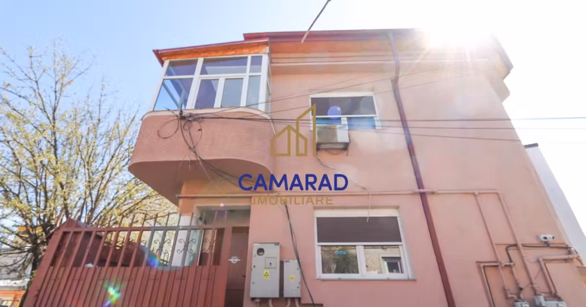 Casă individuală de vânzare cu 5 camere în zona Iancului, Sector 2