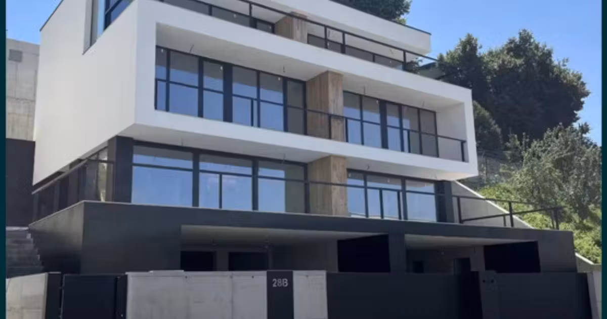 Casă individuală de vânzare cu 4 camere în zona Europa, Cluj-Napoca